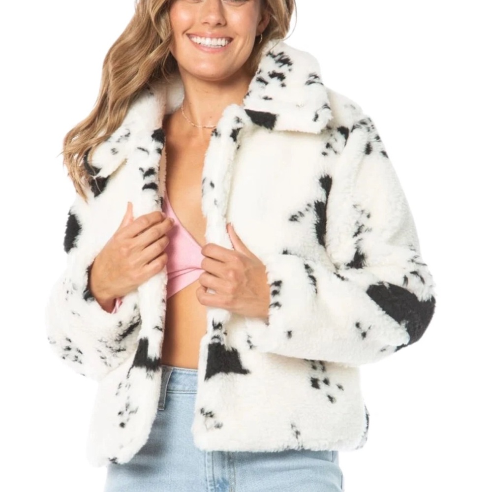 Juicy Couture NWT M White & Black Faux Fur lined pockets Teddy coat Jacket